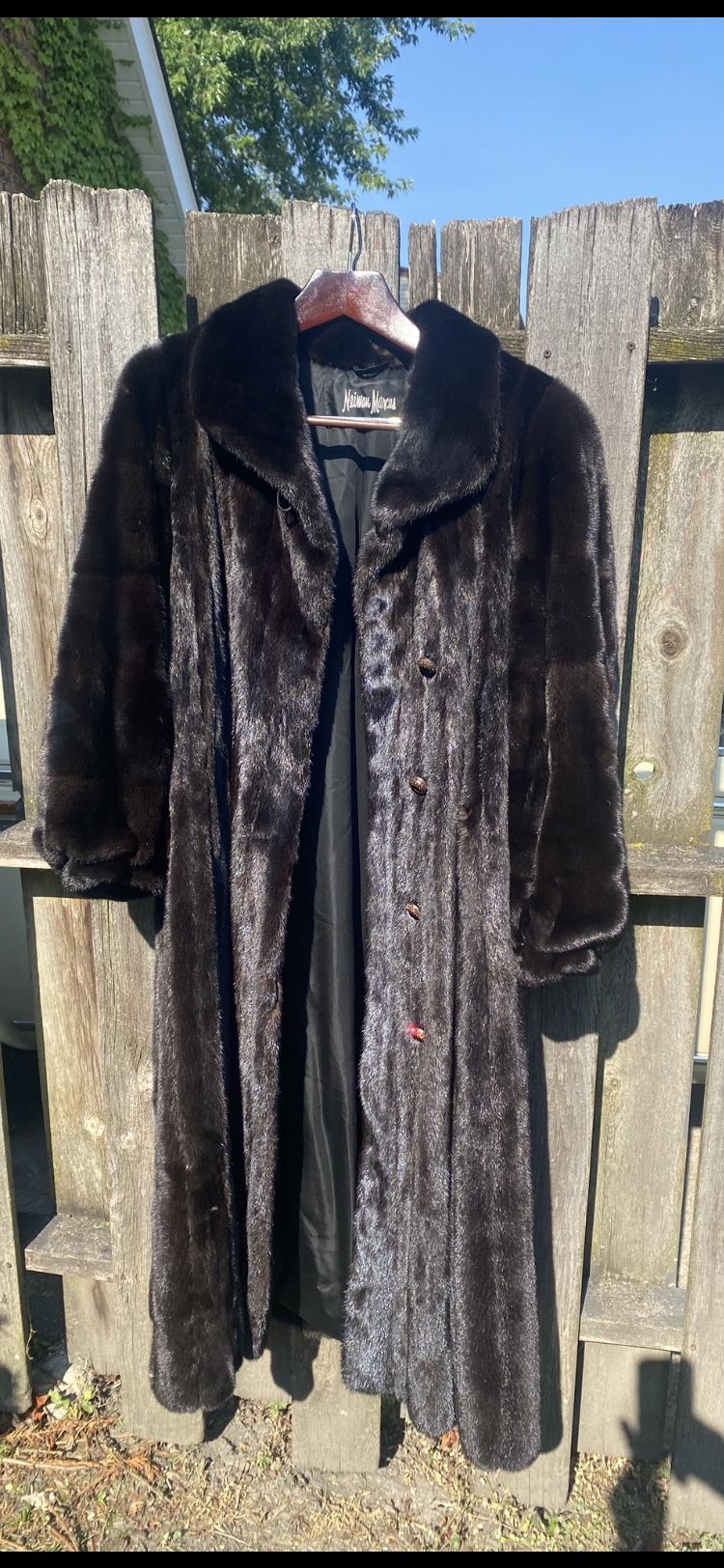 Neiman Marcus Black Women’s Mink Coat