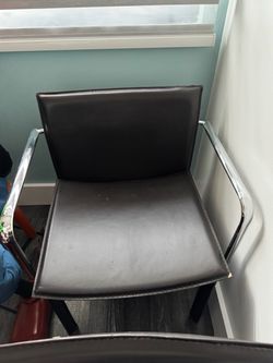 Set of 2 Leather Chair with Chrome Arms