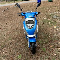 2016 VIP 50cc Scooter 