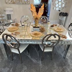 Dining Room Set 