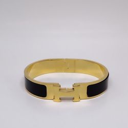 ClicH Bangle $39