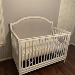 RH Baby & Child Bellina Upholstered Crib + Toddler Conversion Kit + BABYBJÖRN Bassinet – $1,200