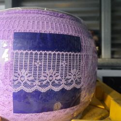 400 yards of lavender lace new