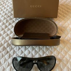 Gucci GG1566/S Sunglasses