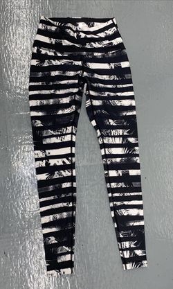 RARE Lululemon Wunder Under Leggings – Shady Palms Black & White Size 8