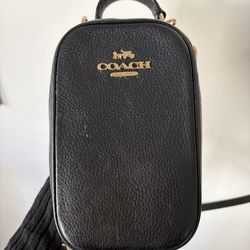 Coach crossbody black
