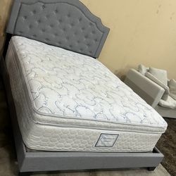 Queen Bed Frame With Mattress 
