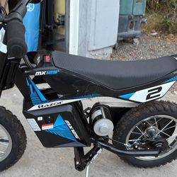 Semi New Razor Mx125