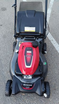 Podadora de césped honda $650$