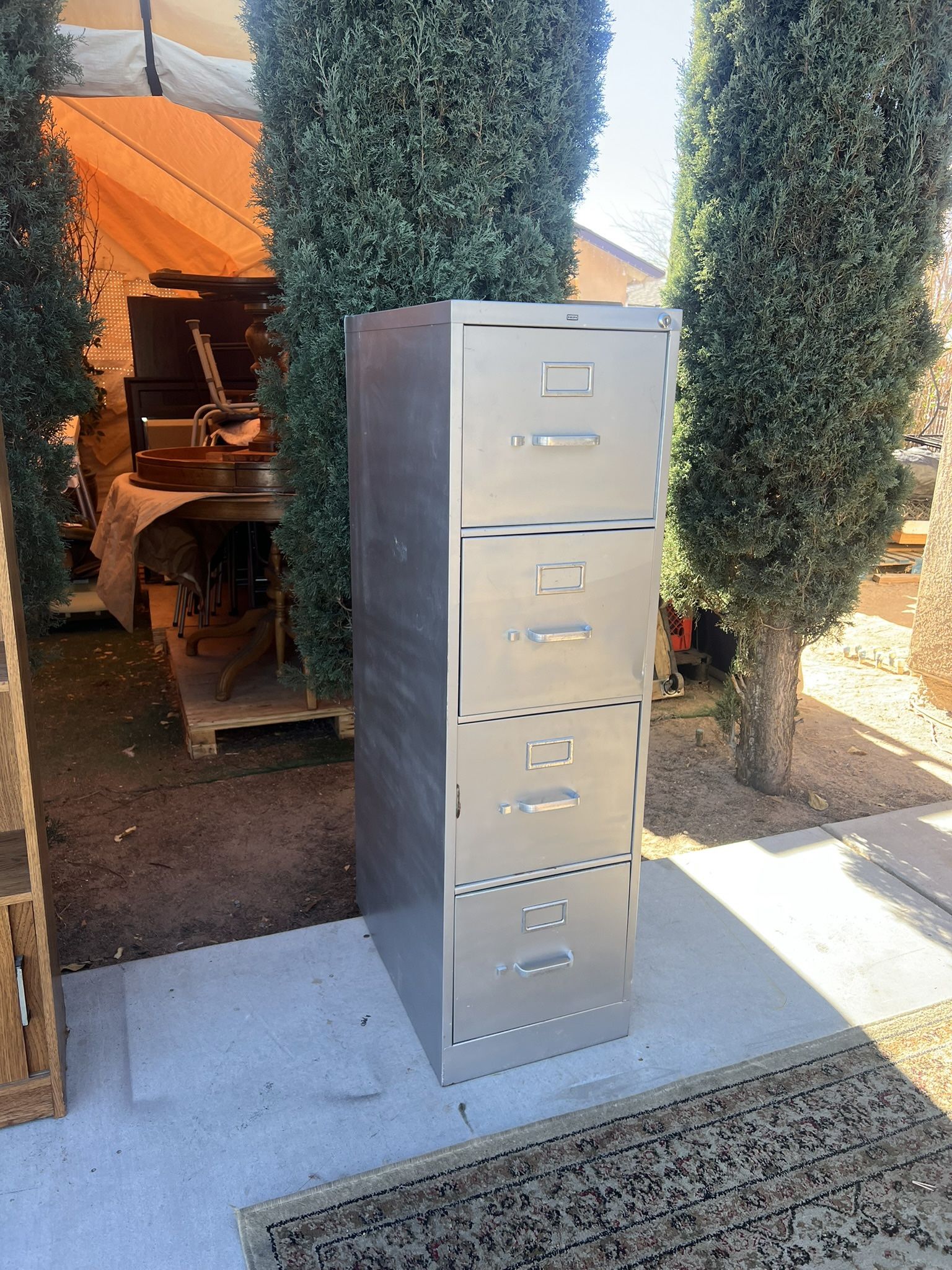 HON Filing Cabinet! (No Key)