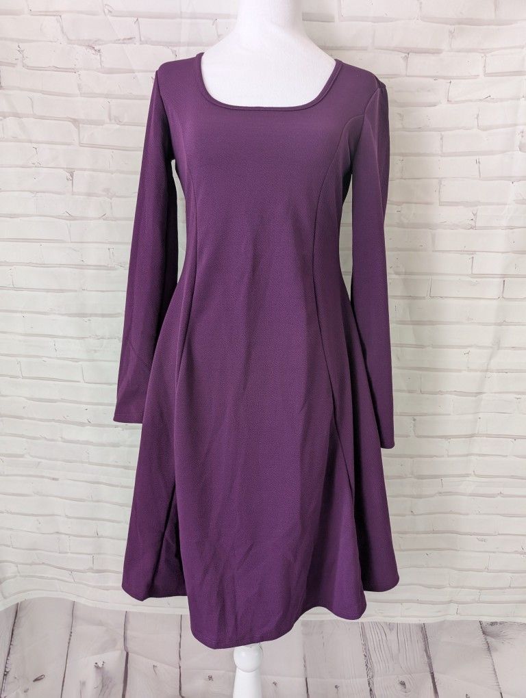 New 24/7 Dress Size L