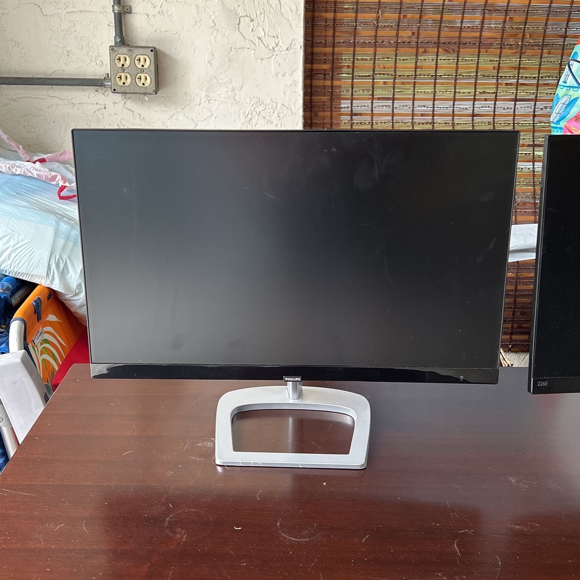 Computer Monitors
