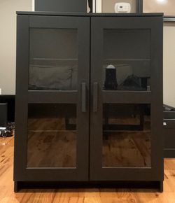 Glass cabinet