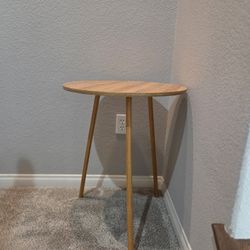 Accent Table 