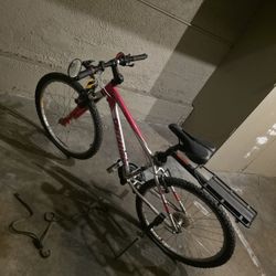 Specialized Hardrock Mountain Bike