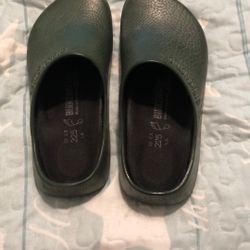 Birkenstock clogs With NEW Birkenstock Insolesl