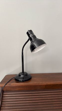 Black Gooseneck Desk Lamp