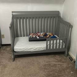 Delta Children Matching Crib & Changing Table