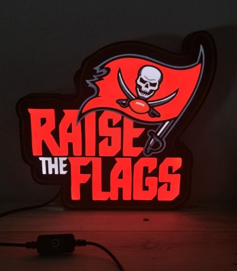 Raize The Flags : BuccaneersLightbox