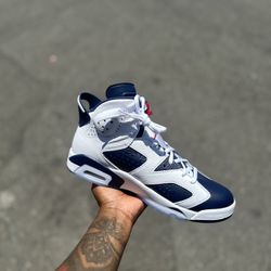 Men’s Jordan 6’s Size 11