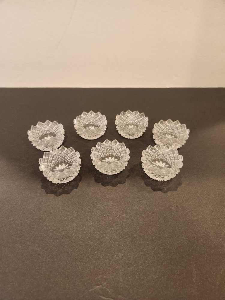 Set Of 7 Antique Westmoreland Glass English Hobnail Clear Round Bottom Salt Cellar Bowls