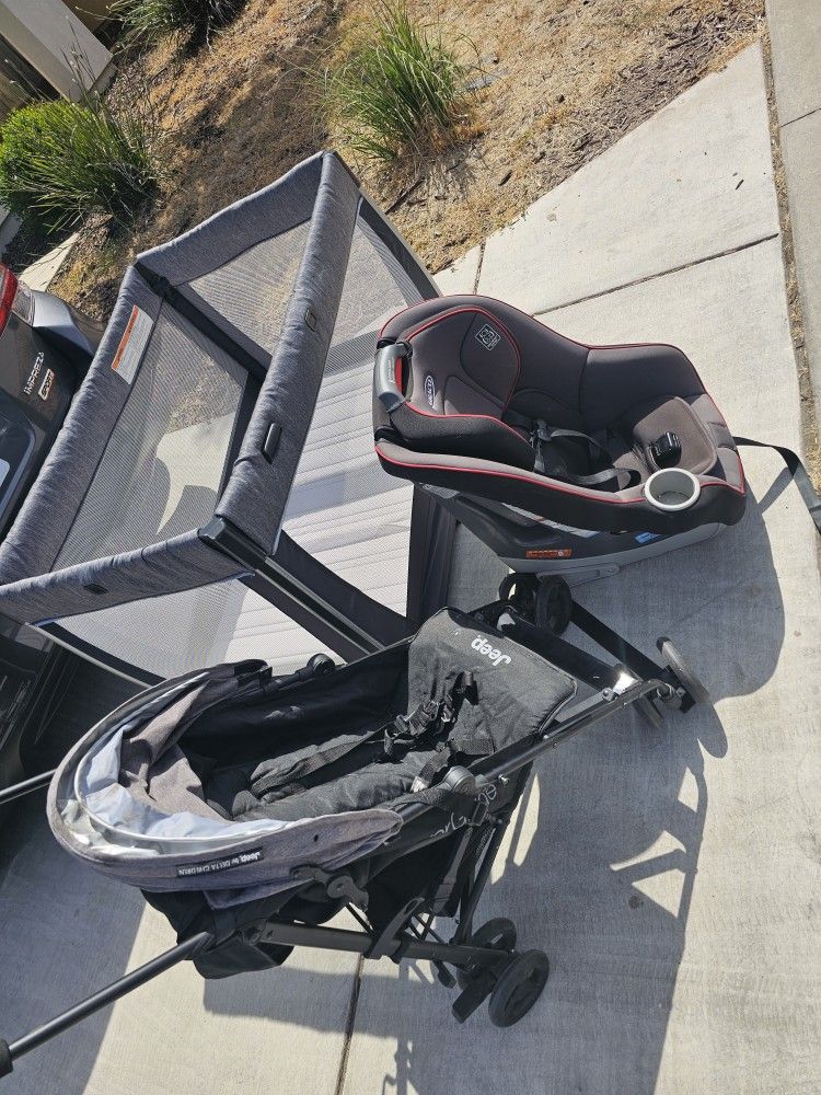 Free Baby Stuff (Needs Minimal Cleaning)