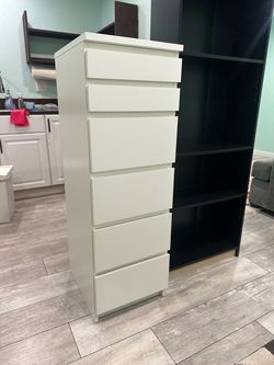 Chest of 6 Drawers with mirror top