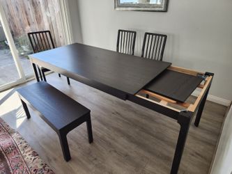 Dining set (4-6 person table, 4 chairs and a bench)