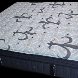 Stearns and Foster Estate Soft Pillow Top California King Mattress