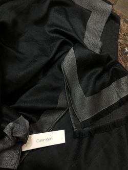 Calvin Klien winter shawl