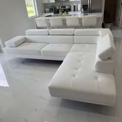 Brand New Leather Sectional Sofa / Sofa Seccional Nuevo a Estrenar … Fast 🚚