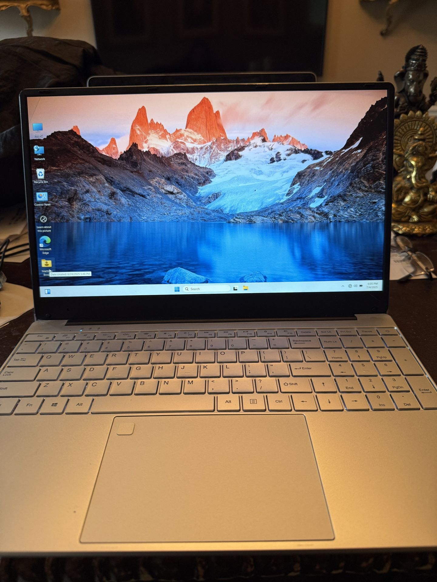 HP computer 15 inch with Logitech 1080p WebCam
