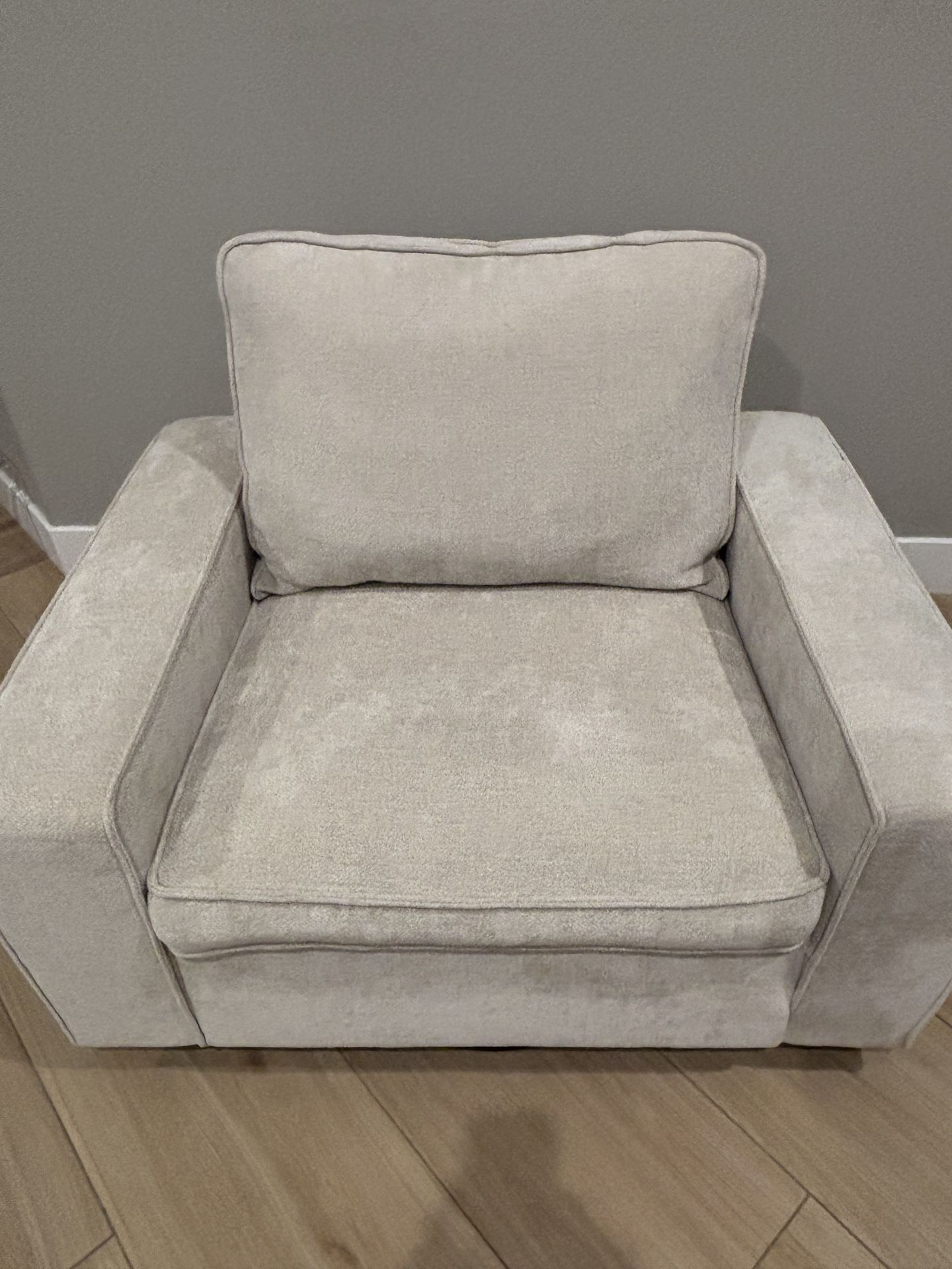 Brand New Swivel Accent Chair 