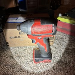 18v Brushless Impact Driver Milwaukee