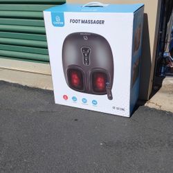 Shiatsu Foot Massager by Comifer