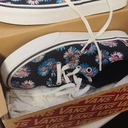 Women's Vans Shoes 