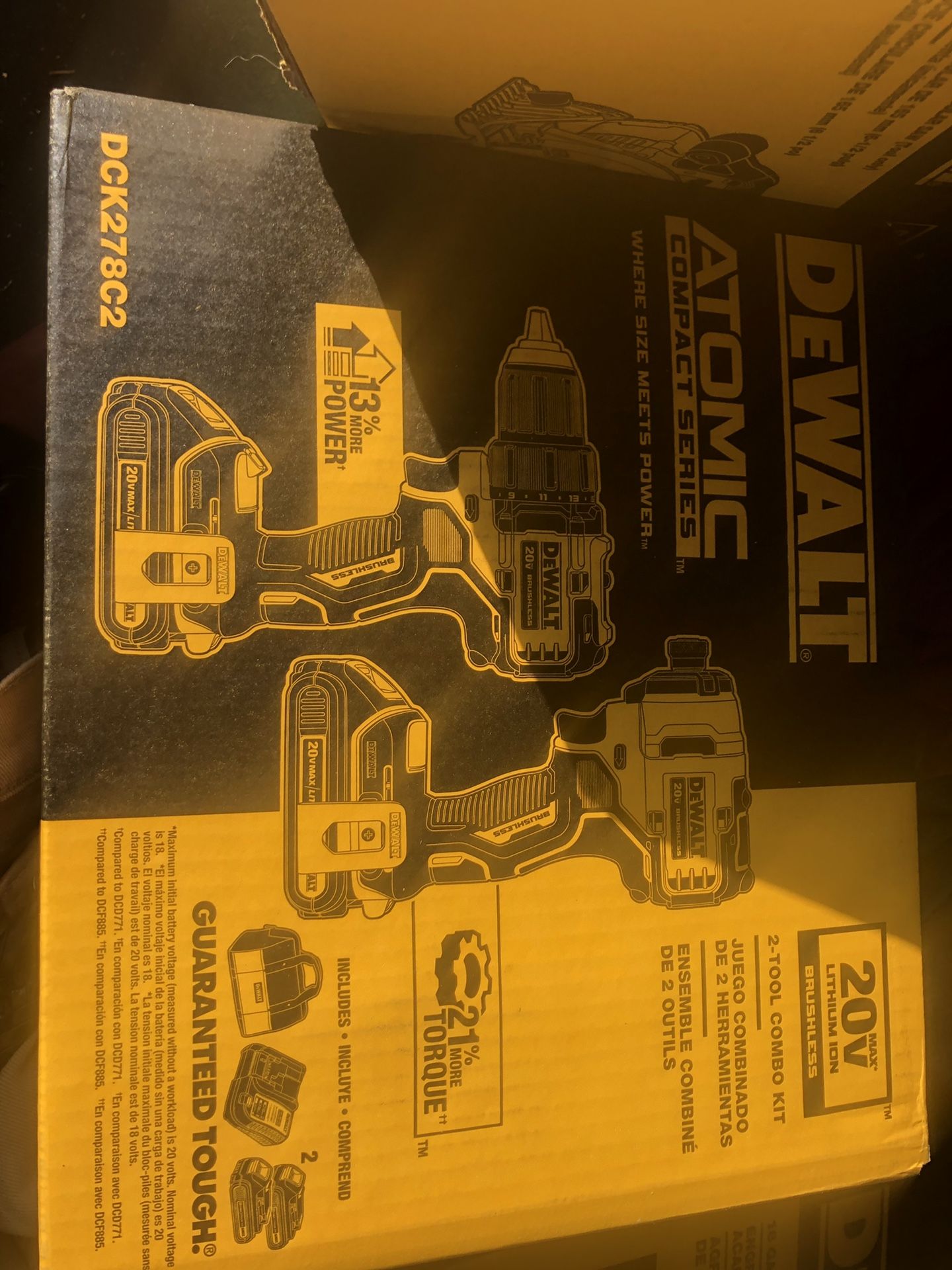 Brand new impact/drill set ( bag, butteries & charger)