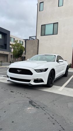 2015 Ford Mustang EcoBoost Turbo – Manual Transmission