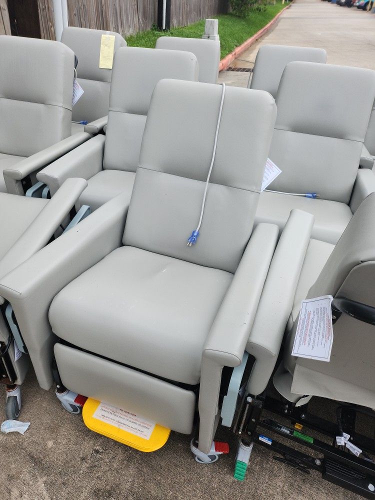Reclining Hospital Surgery Chairs