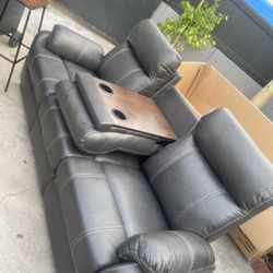 Couch Recliner With Table