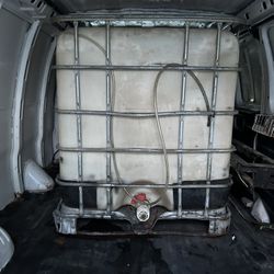 Water Tank 250 Gallons