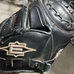 Catcher Glove