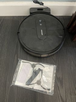 ROBOT VACUUM