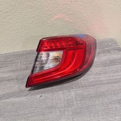 2018 To 2021 HONDA ACCORD RH TAIL LIGHT