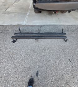 2017 toyota tacoma side steps