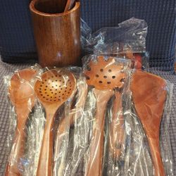 Tableware 10 Pcs. Teak Wood Kitchen Cooking Utensil Set with Hooks