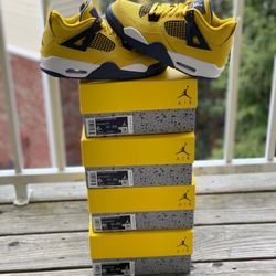 BRAND NEW JORDAN 4 “LIGHTNING” FOR SALE!!! GS SIZES 6 & 6.5 $225