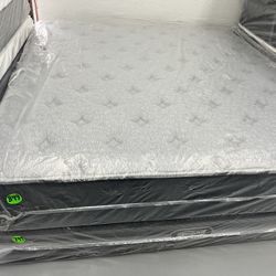 KING SIZE AMERICAN BEDDING MATTRESS & BOX SPRINGS BED SET