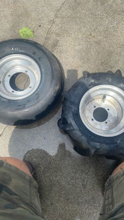 Spare Sand Paddle Wheels And Tires