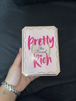 Too Faced Pretty Rich Pallet